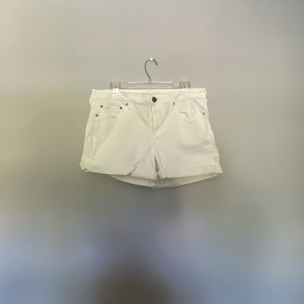 American Eagle white midi short